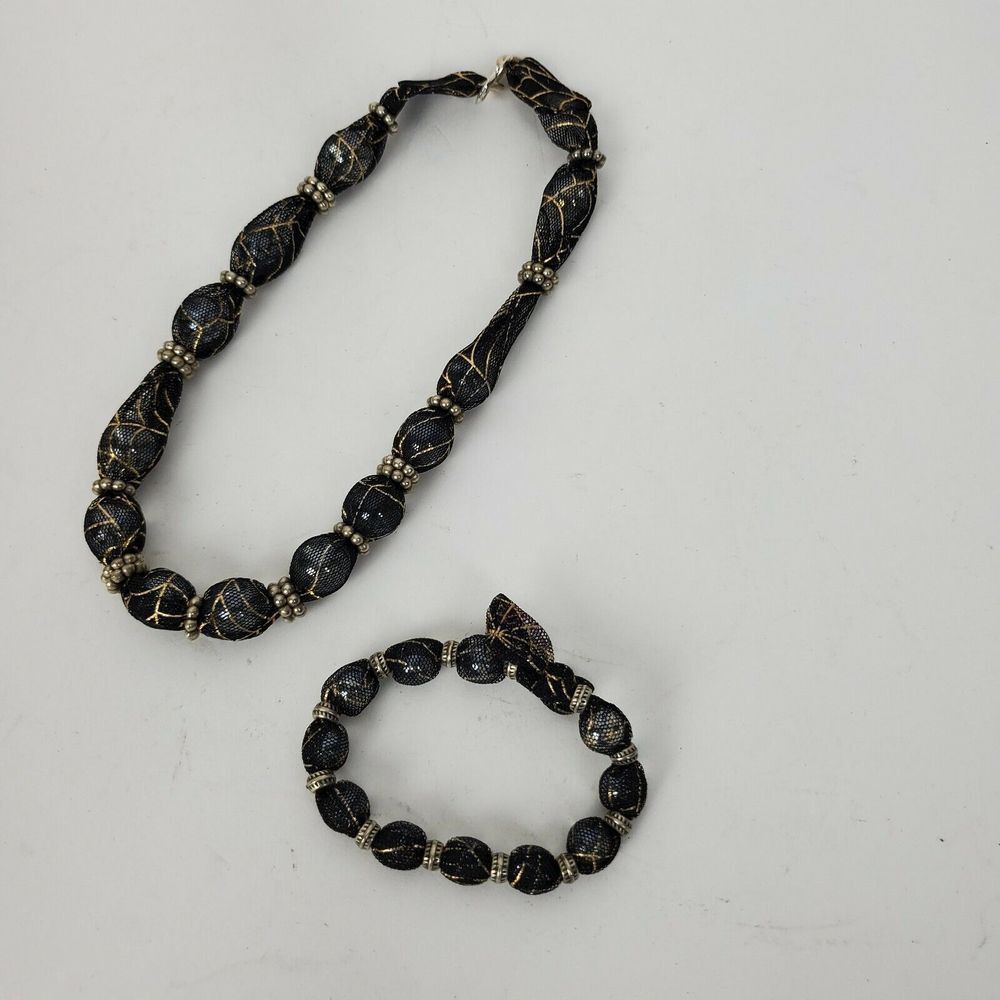Black‎ Lace Overlay Necklace & Bracelet Costume Jewelry Set GUC